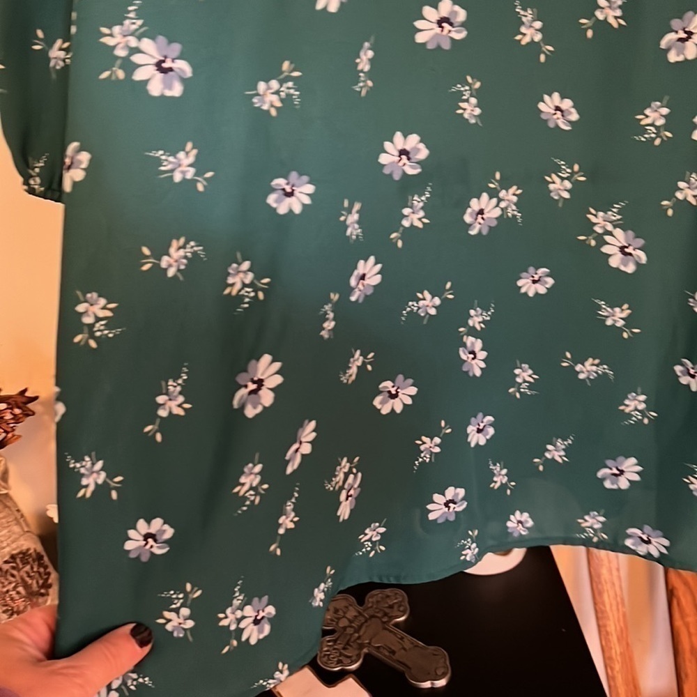 MIAMI Turquoise/Blue/White Floral Gathered Waist Button Up Dress, Sz Large, GUC. - Picture 7 of 8
